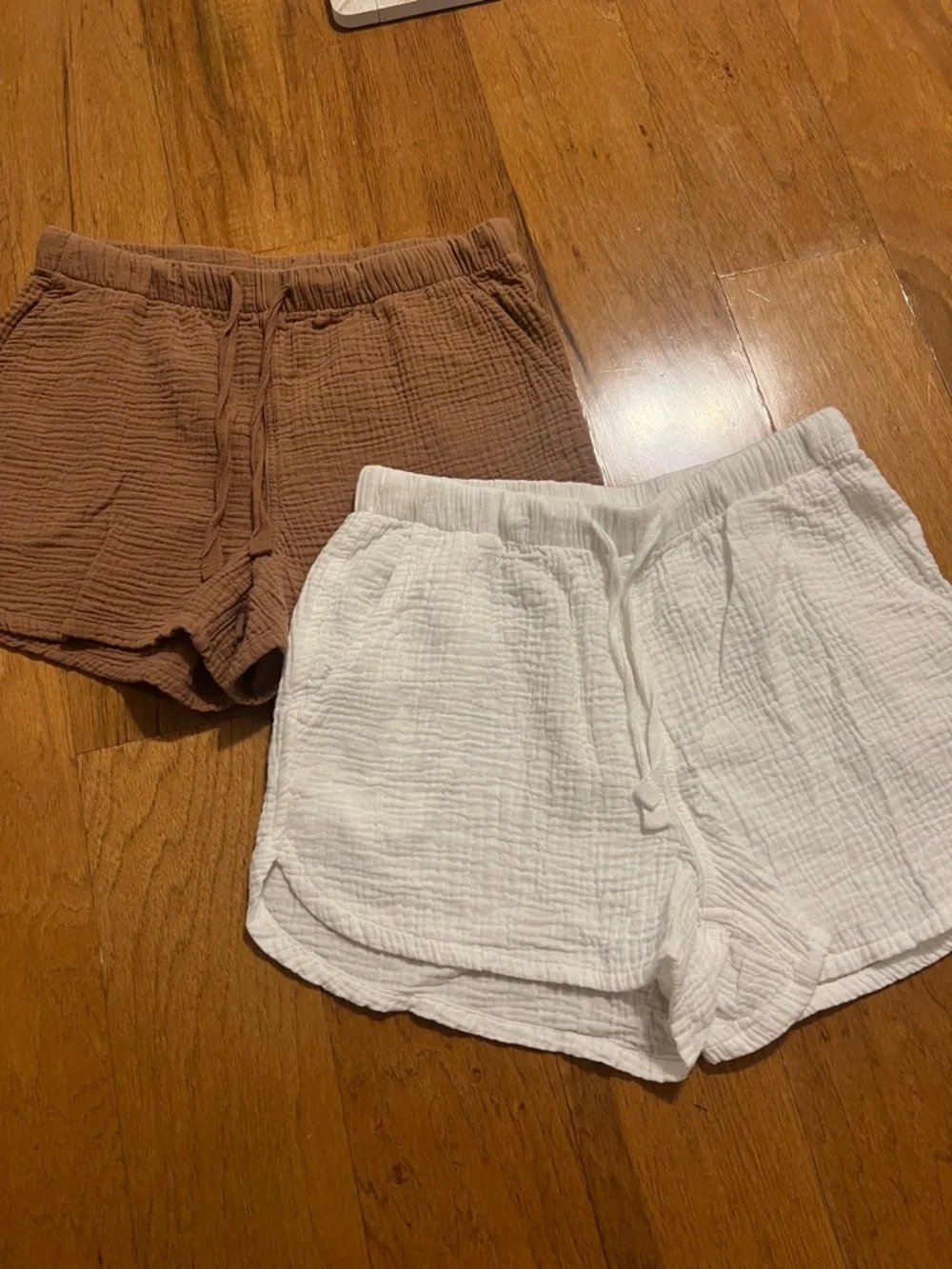 Stars Above cotton gauze shorts - Picture 2 of 12